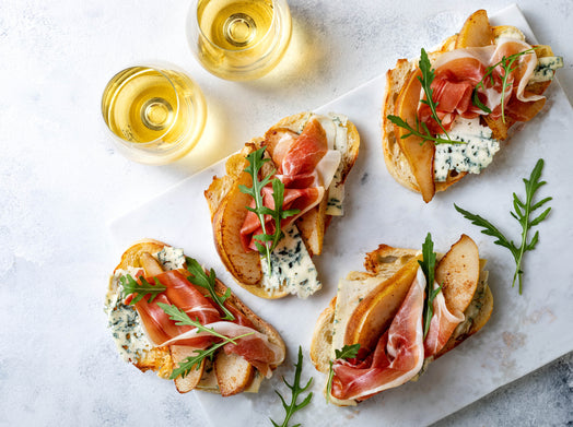 5 Mouth-watering Aperitivo to Pair with Your Prosecco